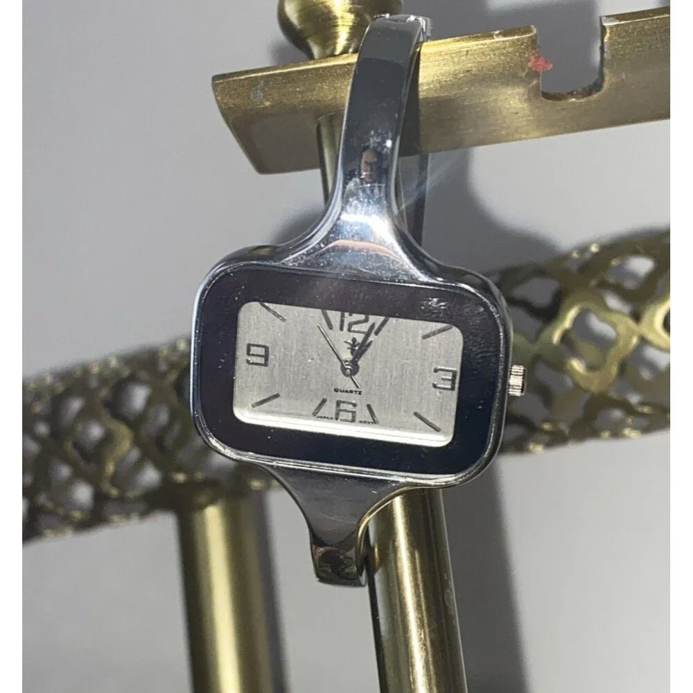 VINTAGE MCM Style Square Womens' Bangle Bracelet Watch Silver Tone Thin Band